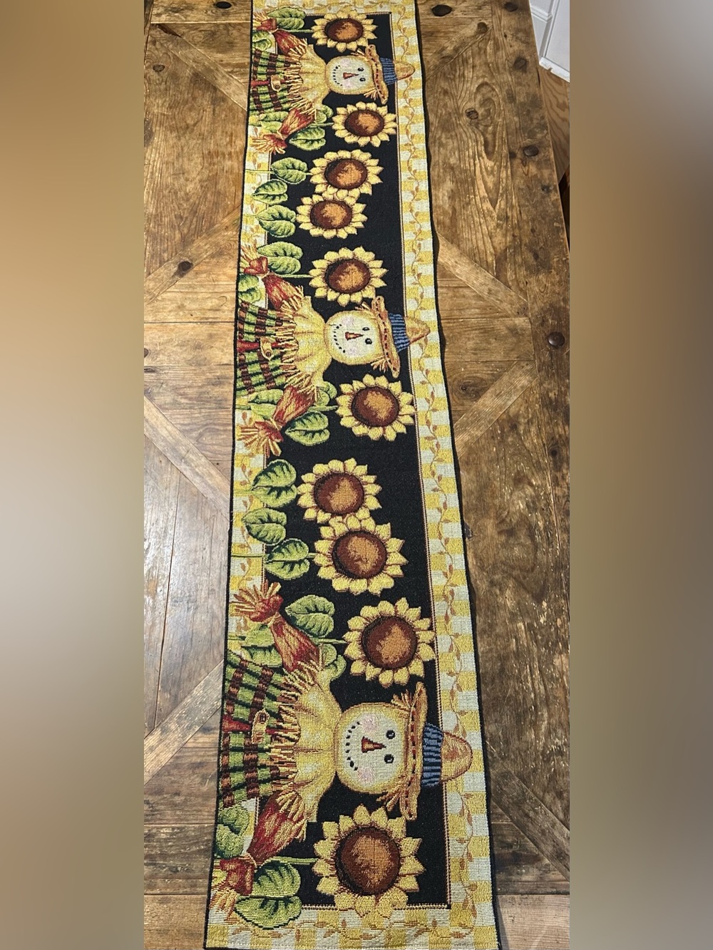 Home Accents Sunflower & Scarecrow Table Runner - Black and Yellow 13 3/4”x70”